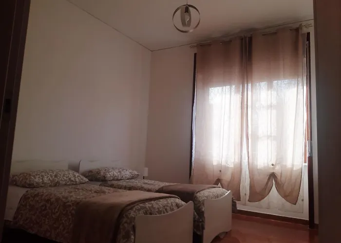 Nuova Luna * 살레르노